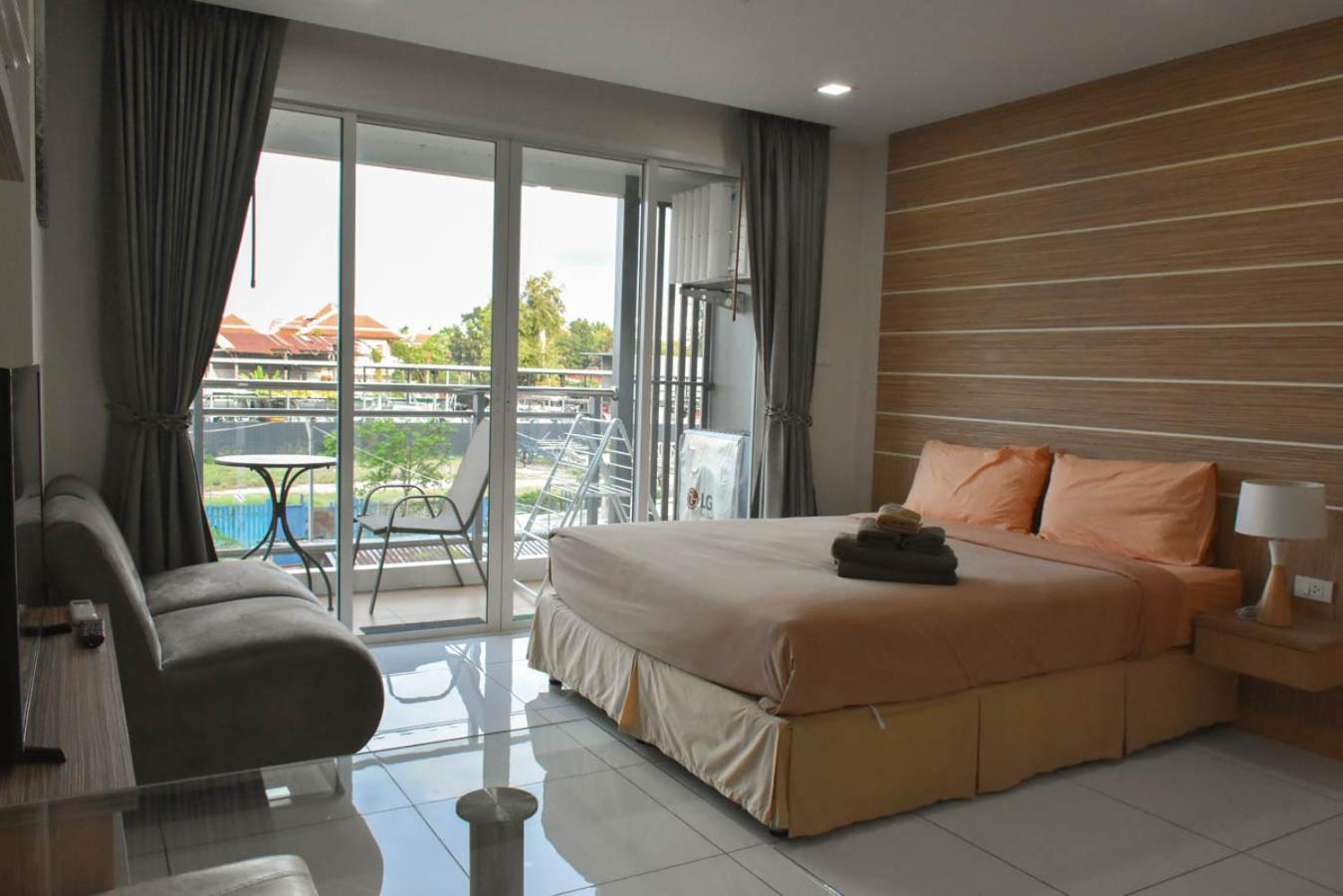 Whale Marina Condominium Na Chom Thian Habitación foto